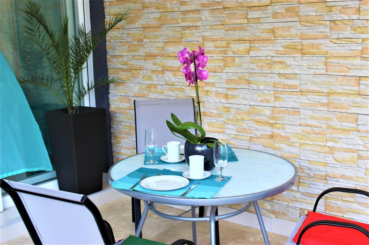 Marine Lux Apartments Pula Luaran gambar