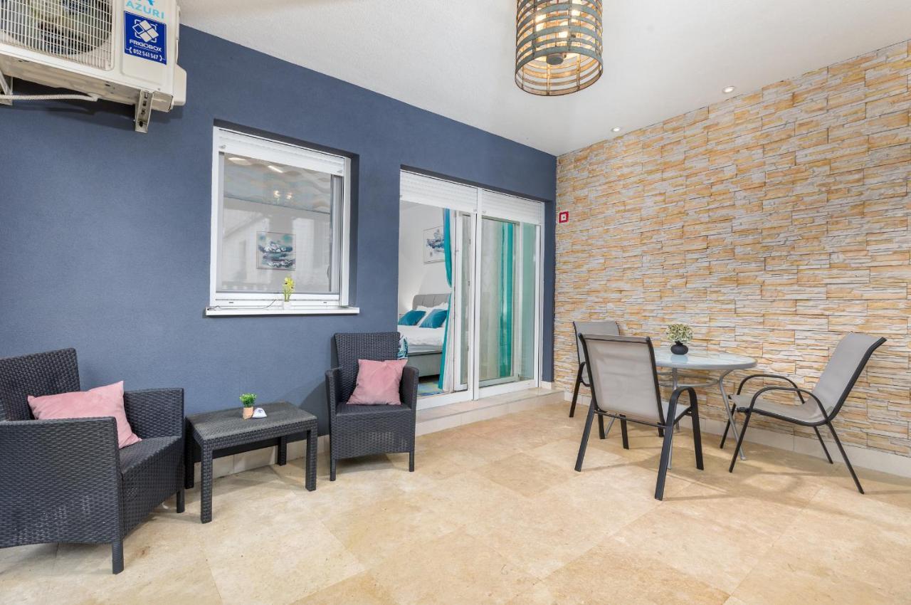 Marine Lux Apartments Pula Luaran gambar
