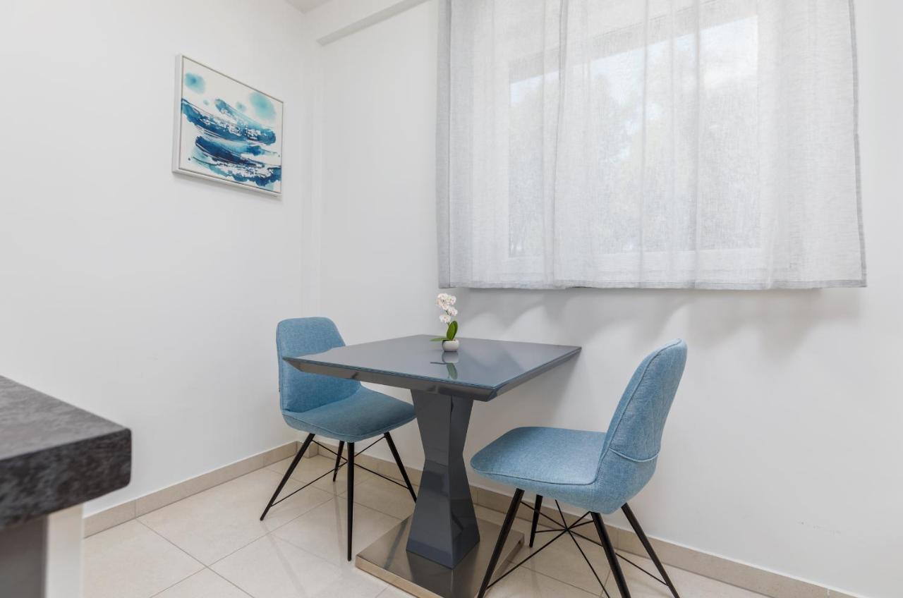 Marine Lux Apartments Pula Luaran gambar