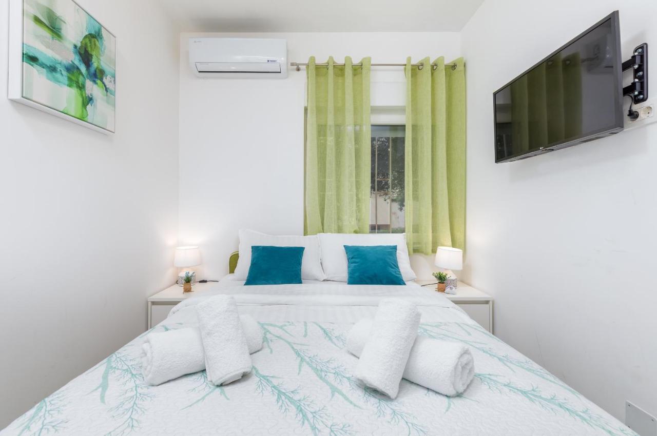 Marine Lux Apartments Pula Luaran gambar