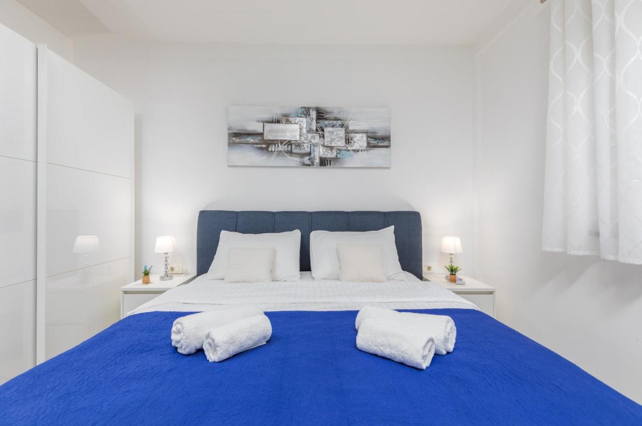 Marine Lux Apartments Pula Luaran gambar